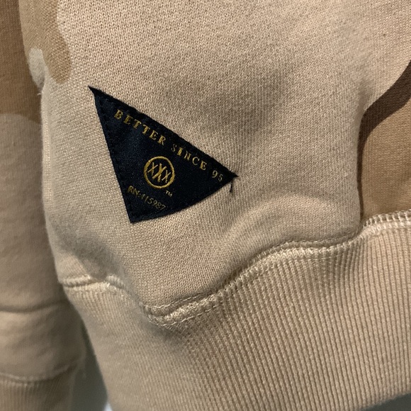 Tan Camo 10 Deep Crewneck - Picture 6 of 6